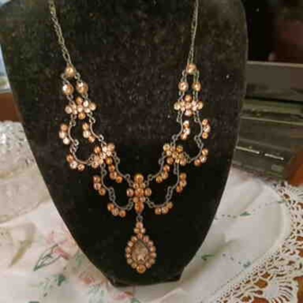 Necklace Sparkly Gold and Amber Rhinestone